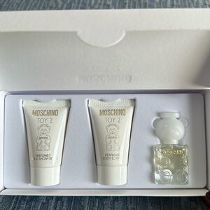 Moschino Toy 2 set